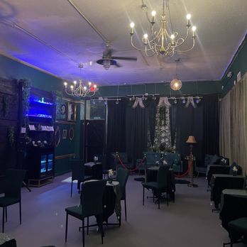 The Emerald Vine Room