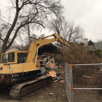 Elite Demolition - We're demoing a building - Demolition Services Near Me - Chicago, Illinois Elite Demolition - We're demoing a building - Demolition Services Near Me - Chicago, Illinois