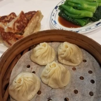 Yank Sing - Gai lan was flavorless and freezing cold - Dim Sum Near Me - San Francisco, California Yank Sing - Gai lan was flavorless and freezing cold - Dim Sum Near Me - San Francisco, California