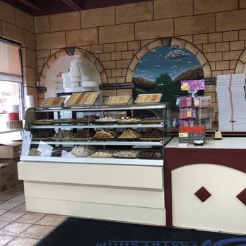 Le Roi Pastry Shop - Petit fours - Desserts Near Me - Dearborn, Michigan Le Roi Pastry Shop - Petit fours - Desserts Near Me - Dearborn, Michigan