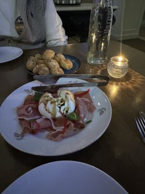 Capo & The Spritz by null