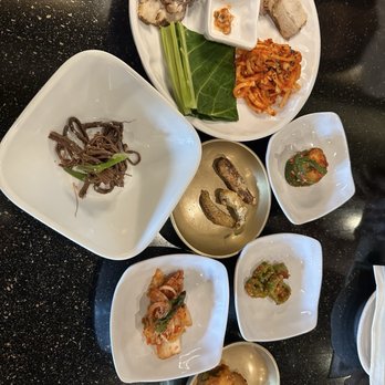 Jinjee - Suyook and basic sides - Korean Near Me - Edgewater, New Jersey