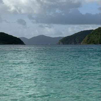 Cinnamon Bay Beach - Cinnamon Bay Beach - so beautiful... the Jost Van Dyke, BVI, after the brief rain clouds passed - Beaches Near Me
