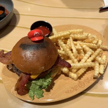 Toadstool Cafe - Mario burger - Cafes Near Me - Universal City, California Toadstool Cafe - Mario burger - Cafes Near Me - Universal City, California