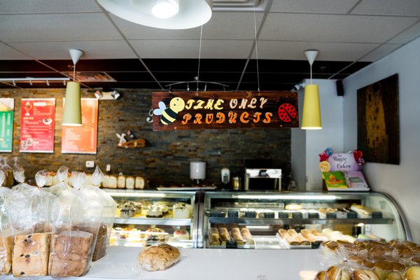 Bon Appetit Bakery & Cafe by null