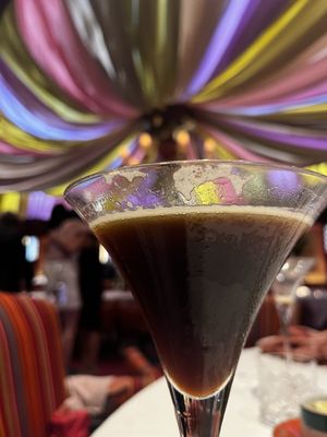 Le Cirque by null