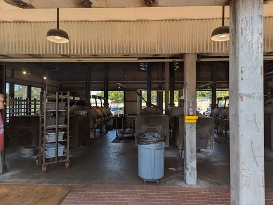 Terry Black's Barbecue Lockhart by null