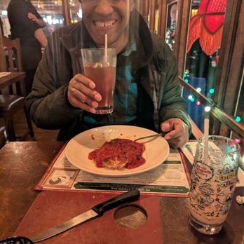 The Old Spaghetti Factory - My friend sipping a unsweetened iced tea - Italian Near Me - San Jose, California
