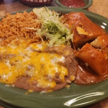 Guayos El Rey - Tamale plate - good portion size - Mexican Near Me - Miami, Arizona