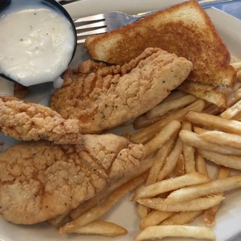Malcolm's Ice Cream & Food Temptations - Chicken strips. Doesn't it look like a DQ dish? - Ice Cream & Frozen Yogurt Near Me - Amarillo, Texas