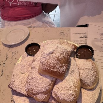 Huey's On the River - Beignets - Cajun/Creole Near Me - Savannah, Georgia