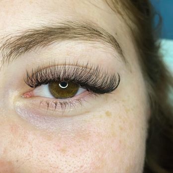 Lashed by Ash - Hybrid set - Eyelash Service Near Me - Sarasota, Florida Lashed by Ash - Hybrid set - Eyelash Service Near Me - Sarasota, Florida