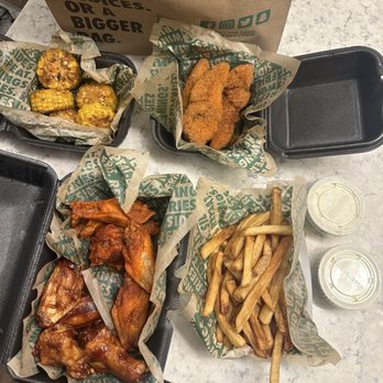 Wingstop - Chicken Wings Near Me - Lexington, Kentucky Wingstop - Chicken Wings Near Me - Lexington, Kentucky