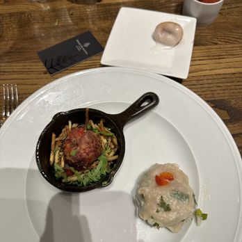 Veranda - Corned Beef Hash & Dimsum - Breakfast & Brunch Near Me - Las Vegas, Nevada