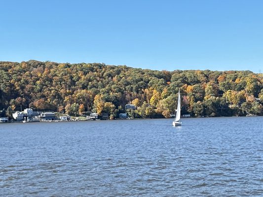 Hudson River Cruises by null