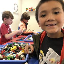 Brickspace Steam Lab and Lego Creativity Center - Everyone loves legos
