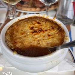 Le Pain Quotidien - French onion soup