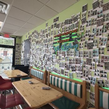Foggi Ice Cream - Ice Cream & Frozen Yogurt Near Me - Mission, Kansas