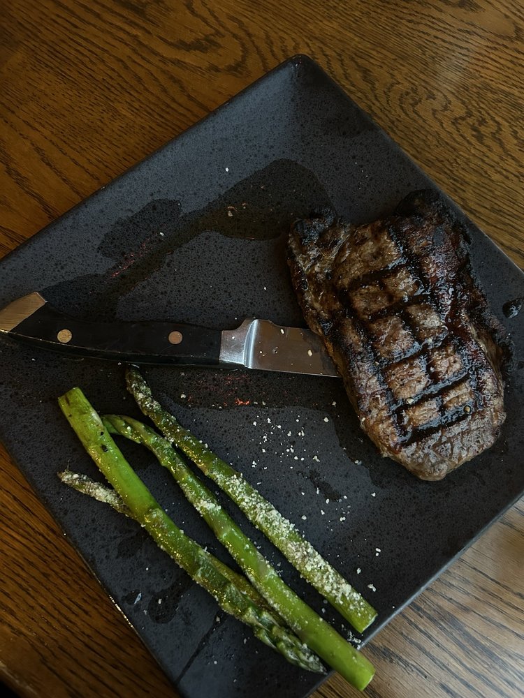 Speakeasy Steak & Ale House