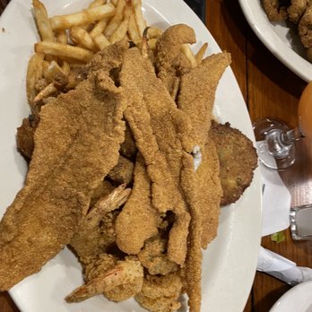 Philay's Catfish N' More - Big easy - Seafood Near Me - Gonzales, Louisiana