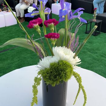 HALO EVENTS - My arrangement with folks gathering in the background. - Party Equipment Rentals Near Me - Corona, California HALO EVENTS - My arrangement with folks gathering in the background. - Party Equipment Rentals Near Me - Corona, California
