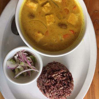 Grains - Thai yellow curry - Vegan Near Me - San Diego, California Grains - Thai yellow curry - Vegan Near Me - San Diego, California