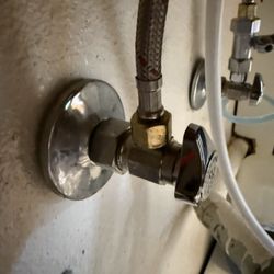 Chavez Handyman & More - Very clean repair, on my HOT water shutoff valve.  I am confident it will not leak!  I am so happy with Chavez and his Team!