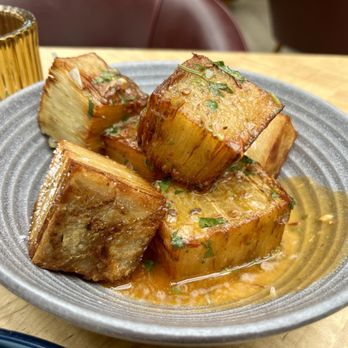 Jaja - Potatoes da Delfina - Cocktail Bars Near Me - Cleveland, Ohio