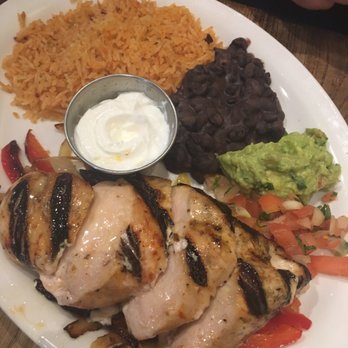 Luna - GRAND RAPIDS - Special feature on their menu that week. Chicken fajita. Amazing. They should make this available all the time! - Mexican Near Me - Grand Rapids, Michigan Luna - GRAND RAPIDS - Special feature on their menu that week. Chicken fajita. Amazing. They should make this available all the time! - Mexican Near Me - Grand Rapids, Michigan