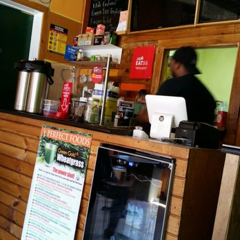 Blendzville Cafe - One of the best spots in the Ville for health food and drinks/smoothies! - Cafes Near Me - Brooklyn, New York