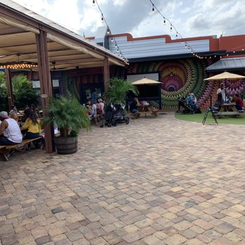 Intruck Coastal Bites - Food Trucks Near Me - Melbourne, Florida