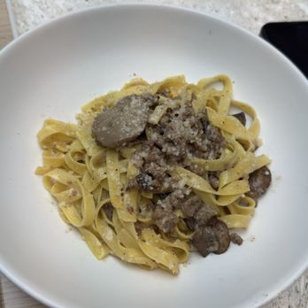 Terra - Tagliatelle alla norcina - Italian Near Me - Dallas, Texas Terra - Tagliatelle alla norcina - Italian Near Me - Dallas, Texas