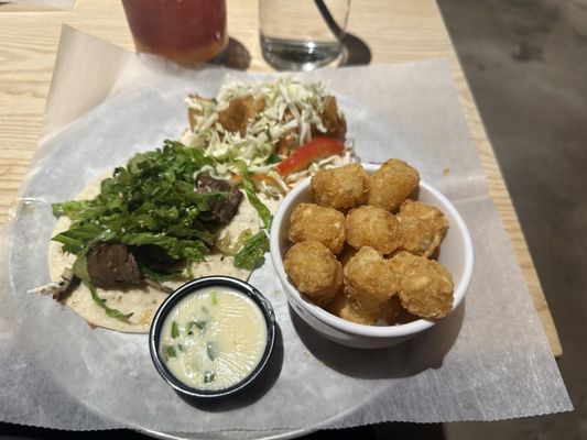 Taqueria Tsunami by null