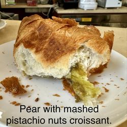 Cafe Pasticceria I Miracoli - Pair with olive oil and her invest.