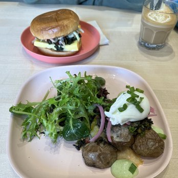 Hey Happy - Breakfast sandwich and the "hey happy" hash - Coffee & Tea Near Me - Victoria, British Columbia Hey Happy - Breakfast sandwich and the "hey happy" hash - Coffee & Tea Near Me - Victoria, British Columbia