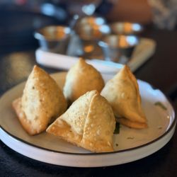 Patravali - Samosas