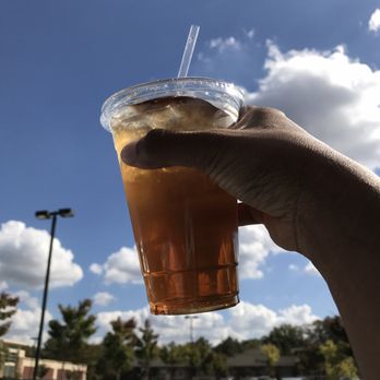 Arte - Iced plum tea - Cafes Near Me - Suwanee, Georgia