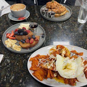 Tata's Cafe - Chicken & Waffles, French toast, Chilaquiles w/ Chorizo Ragu and fried egg - Breakfast & Brunch Near Me - Hawthorne, California Tata's Cafe - Chicken & Waffles, French toast, Chilaquiles w/ Chorizo Ragu and fried egg - Breakfast & Brunch Near Me - Hawthorne, California