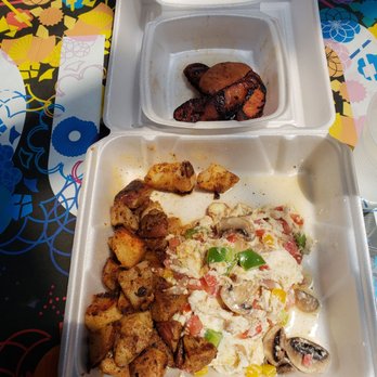 Rooster Café - Breakfast & Brunch Near Me - Costa Mesa, California Rooster Café - Breakfast & Brunch Near Me - Costa Mesa, California