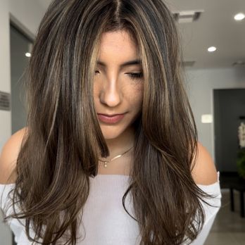 Reflective Beauty - natural blonde balayage - Hair Salons Near Me - Tustin, California Reflective Beauty - natural blonde balayage - Hair Salons Near Me - Tustin, California