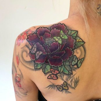Hunni ink - Davis gotten creative with the flower and tone it down with purple - Tattoo Near Me - San Jose, California Hunni ink - Davis gotten creative with the flower and tone it down with purple - Tattoo Near Me - San Jose, California