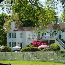 ShoreWay Acres Inn & Cape Cod Lodging
