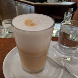 Cafe Berger - Latte Macchiato. Lovely!