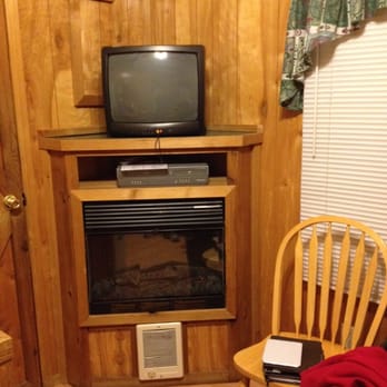 Marval Resort - TV (with cable) and fire place - Campgrounds Near Me - Gore, Oklahoma