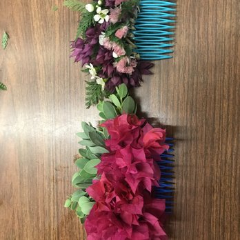 Punahou Carnival - Our flower combs - Festivals Near Me - Honolulu, Hawaii Punahou Carnival - Our flower combs - Festivals Near Me - Honolulu, Hawaii