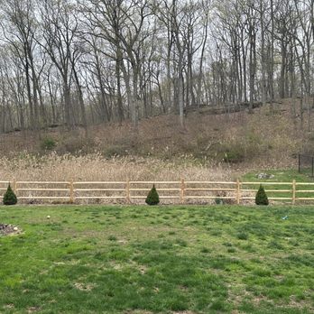 ZOR Fence - Wood fence - Fences & Gates Near Me - Bridgeport, Connecticut ZOR Fence - Wood fence - Fences & Gates Near Me - Bridgeport, Connecticut