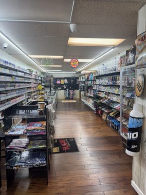 SPEEDWAY SMOKETIME - Updated May 2026 - 204 W Locust St, Fairbury, Illinois  - Tobacco Shops
