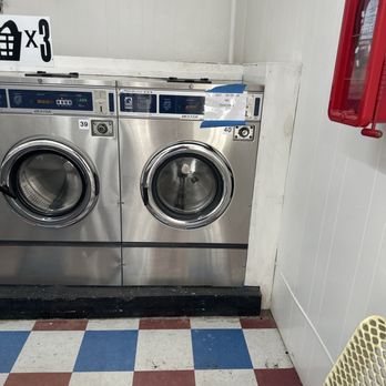 Kwik Wash Laundry - Laundry Services Near Me - Port Isabel, Texas