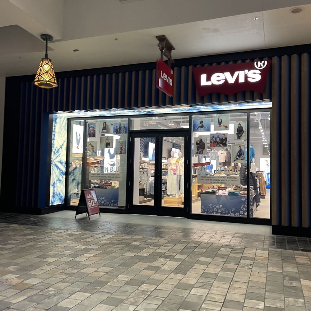 Levi's Store - Men's Clothing Near Me - Honolulu, Hawaii Levi's Store - Men's Clothing Near Me - Honolulu, Hawaii