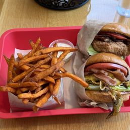 Double Cheeseburger